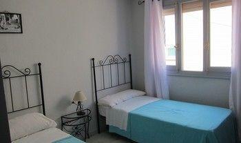 Hostal Alicia Сан-Педро-де-Алькантара Экстерьер фото